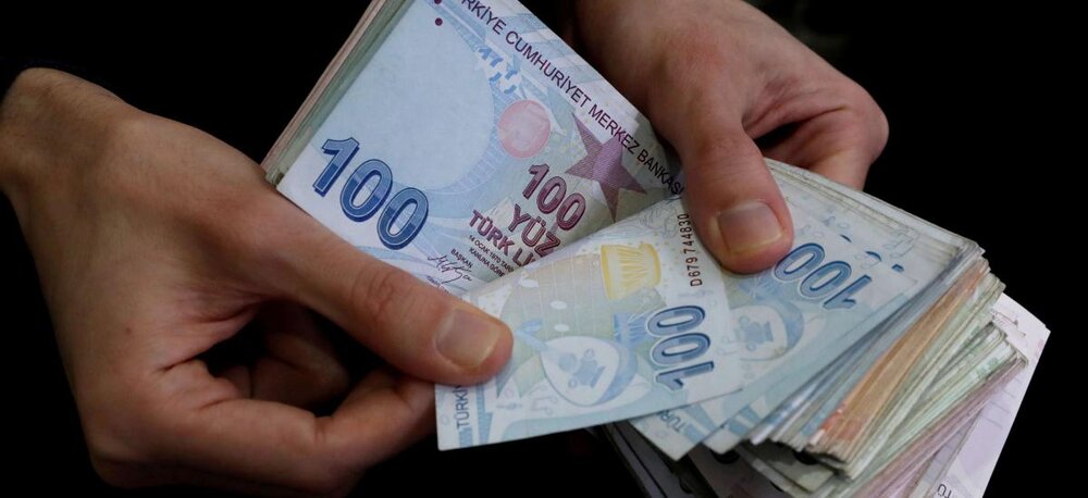به گزارش خبرانرژی به نقل از خبرآنلاین، بر اساس گزارش موسسه آمار ترکیه (TurkStat)، شاخص قیمت مصرف کننده به صورت ماهانه ۴.۹۵ درصد افزایش یافته است.