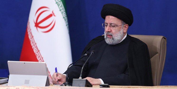 تاکید رئیس جمهور به اجرای الگوی کشت در بازدید از وزارت جهاد کشاورزی، رئیس جمهور امروز در بازدید از وزارت جهاد کشاورزی محورهای مهمی را برای بهبود فعالیت‌های این وزارتخانه در بخش کشاورزی تاکید کرد.