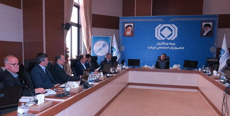 به گزارش خبر انرژی به نقل از اداره کل روابط عمومی و امور بین الملل بیمه مرکزی، دکتر مجید مشعلچی که در جمع تنی چند از مدیران عامل شرکت های بیمه و اعضای هیات عامل بیمه مرکزی سخن می گفت با اعلام این مطلب افزود: تناسب بین میزان خسارات احتمالی و پوشش بیمه ای از جمله مسائلی است که باید در طراحی و عرضه بیمه نامه های مرتبط با رشته حوادث مورد توجه قرار گیرد.