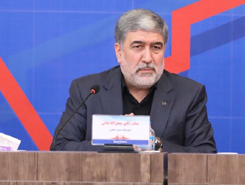 به گزارش خبر انرژی به نقل از روابط عمومی بانک مسکن، جعفر آقاملائی عضوهیات مدیره بانک مسکن درگفت‌وگو با خبرنگار پایگاه خبری بانک مسکن – هیبنا با اشاره به اقدامات بانک مسکن در حوزه کمک‌رسانی به مردم زلزله‌زده شهرستان خوی گفت: بانک مسکن در عمل به مسوولیت اجتماعی خود در مرحله اول کمک رسانی به زلزله زدگان شهرستان خوی مبلغ ۱۰ میلیارد ریال از محل بودجه مربوط به سال ۱۴۰۰ اختصاص داد و این کمک رسانی از سوی سازمان هلال احمر به هم میهنان عزیز در شهرستان خوی اعطا شد.