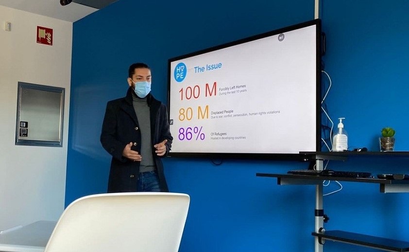 به گزارش خبرانرژی، پس از برگزاری موفق نخستین و دومین کارگاه «نئورومارکتینگ»، سومین کارگاه آموزشی این فن بازاریابی روز پنجشنبه ۲۰ بهمن‌ماه در فضای کار اشتراکی سروکورپ برگزار می‌شود.