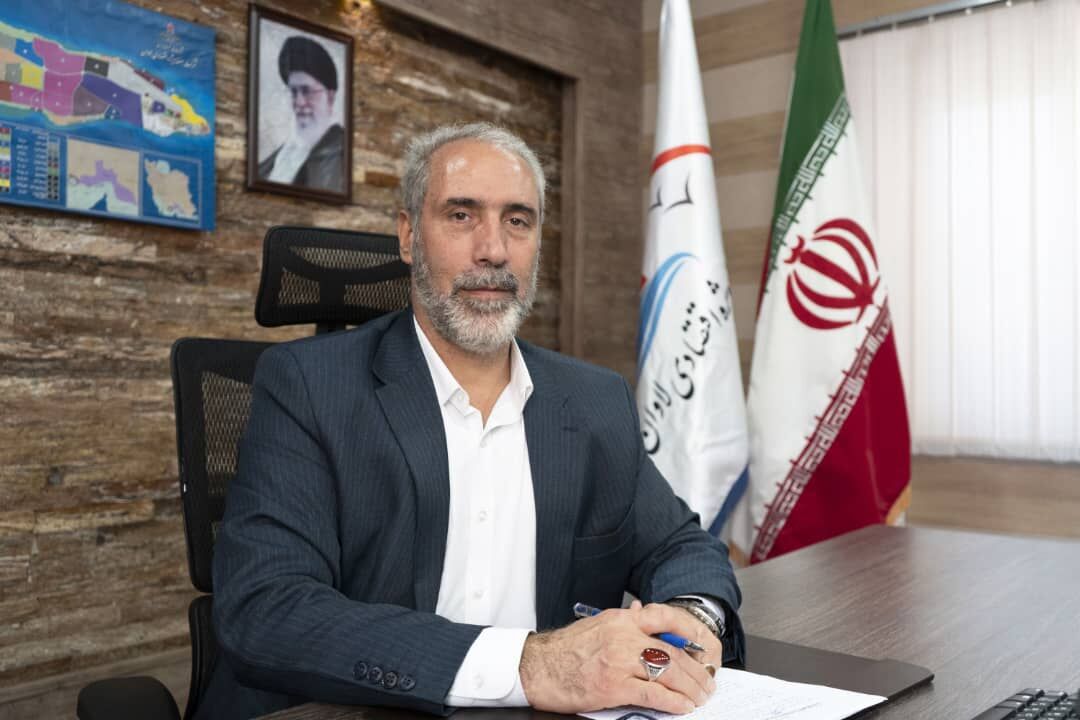 به گزارش خبرانرژی به  نقل از شانا، یعقوب‌علی طالبی با اشاره به لزوم تکمیل زنجیره ارزش و جلوگیری از خام‌فروشی گفت: به‌منظور تحقق منویات مقام معظم رهبری درباره تکمیل زنجیره ارزش و جلوگیری از خام‌فروشی و شعار تولید، اشتغال‌آفرین و دانش‌بنیان، طرح پتروپالایش لاوان در دستور کار قرار گرفت و مصوبه هیئت مدیره شرکت ملی نفت ایران روند اجرای این طرح مهم را تسهیل کرده است.