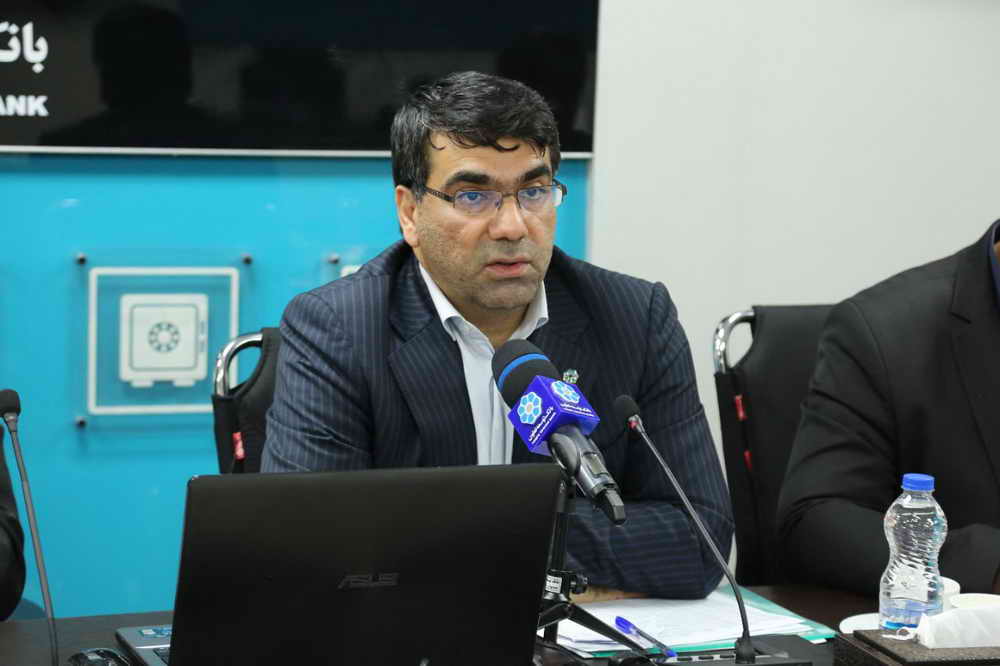 به گزارش خبر انرژی به نقل از روابط عمومی بانک توسعه تعاون، محمد شیخ حسینی مدیر عامل این بانک در ارتباط ویدئو کنفرانسی با کلیه روسای شعب سراسر کشور اظهار داشت: فعالیت صحیح بانکداری اسلامی در گرو رشد متوازن مصارف و منابع است.