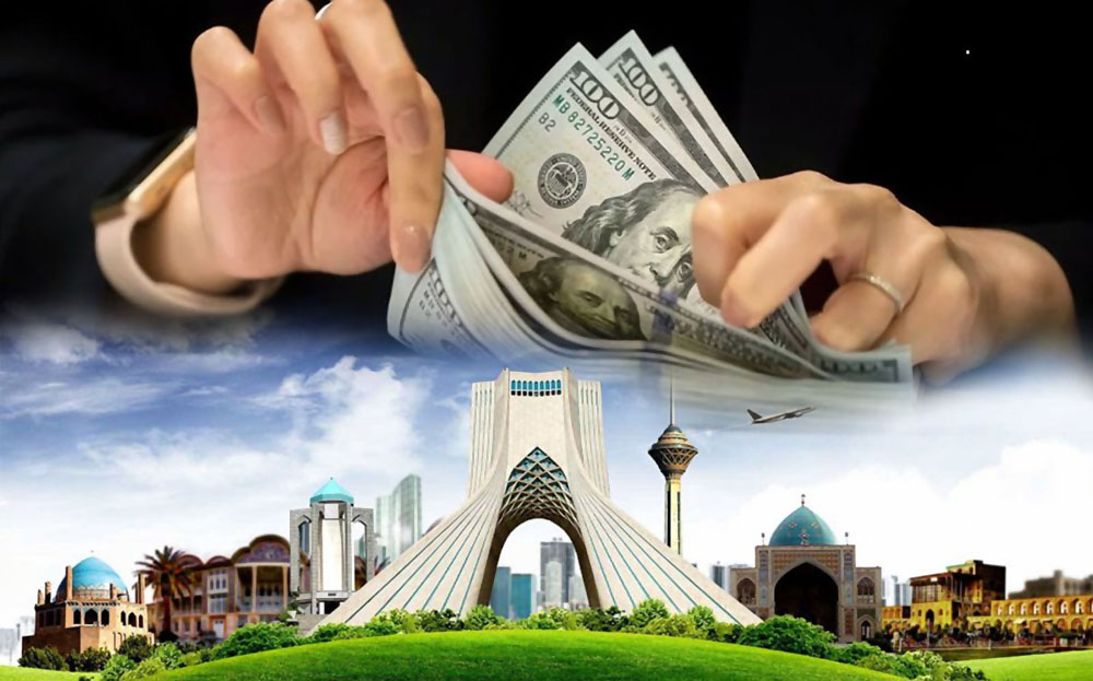 به گزارش خبرانرژی  به نقل از دنیای اقتصاد: در حالی که نرخ دلار غیر‌رسمی در واپسین معاملات سال گذشته در کانال‌های ۴۶ و ۴۷ هزار تومانی معامله می‌شد، با شروع معاملات در نخستین هفته کاری سال جدید از روز شنبه ۵ فروردین نرخ ارز مذکور دچار افزایش شد و در کانال‌های ۵۰ و ۵۱ هزار تومانی به فروش رسید.