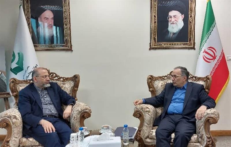 به گزارش خبر انرژی به نقل از اداره کل روابط عمومی و امور بین‌الملل بیمه مرکزی، مجید بهزادپور در دیدار با رئیس دیوان محاسبات کشور با بیان این مطلب گفت : صنعت بیمه کشور به عنوان اهرم تامین مالی نقش بسزایی را در مدیریت اقتصاد کشور در کنار بانک و بورس ایفا می کند.