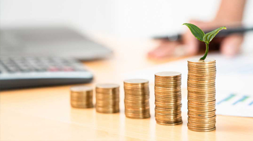 به گزارش خبر انرژی به نقل از روابط‌عمومی بانک سینا، این بانک همراستا با سیاست‌های کلان کشور در حمایت از بخش‌‌های مختلف جامعه و عمل به مسئولیت‌های اجتماعی تا پایان سال 1401 تعداد شش هزار و 25 فقره وام قرض‌الحسنه ازدواج به مبلغ بیش از هشت هزار و 322 میلیارد ریال به واجدین شرایط پرداخت کرده که بیانگر رشد 300 درصدی در مقایسه با عملکرد ثبت‌شده در سال 1400 است.