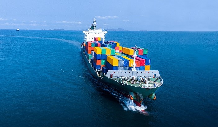 به گزارش خبرانرژی، درراستای سیاست‌های دولت سیزدهم مبنی بر توسعه روابط تجاری ایران با کشور‌های شمالی حاشیه دریای خزر، ناوگان ملی کشتیرانی جمهوری اسلامی ایران علاوه‌بر امضای قرارداد ۱۰ میلیون دلاری برای سرمایه‌گذاری در بندر سالیانکا، اقدام به انعقاد قرارداد ساخت و خرید ۱۲ فروند کشتی جهت حمل بار در دریای خزر کرده است که نخستین کشتی خریداری شده به ظرفیت ۷۲۰۰ تُن، در نیمه اول ۱۴۰۲ به ناوگان اضافه خواهد شد.