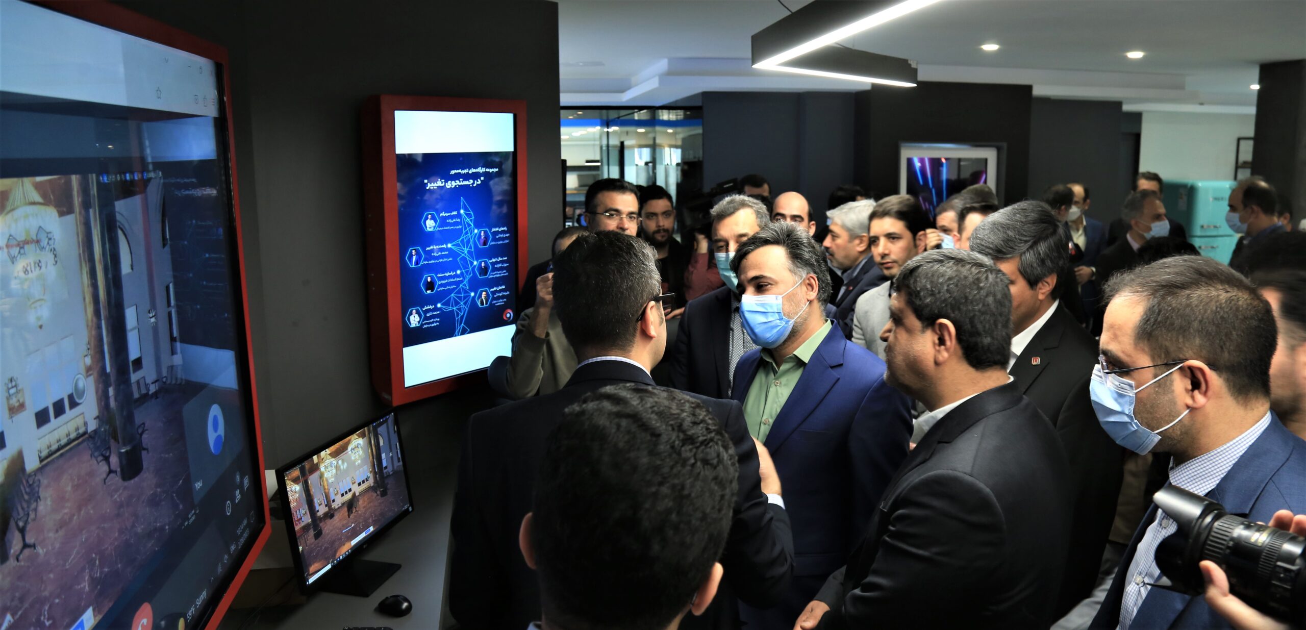 به گزارش خبر انرژی به نقل از روابط عمومی بانک پارسیان، کوروش پرویزیان مدیرعامل بانک پارسیان در این مراسم با اشاره به ایجاد سازوکارهای حمایت از شرکت‌های دانش‌بنیان گفت: بانک پارسیان در حوزه فعالیت‌های نوآورانه و دانش‌بنیان همکاری خوبی را با معاونت علمی تعریف و اجرایی کرده است.