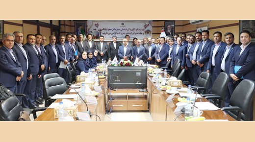 به گزارش خبر انرژی به نقل از روابط‌عمومی بانک سینا، غلامرضا فتحعلی در جمع رؤسای شعب منطقه فارس، کهگیلویه و بویراحمد، با تأکید بر لزوم ایفای نقش شایسته کارکنان در بانک سینا به عنوان بانکی در تراز انقلاب اسلامی اظهار داشت: خواستگاه اصلی تحولات در بانک، طرح راهبردی کسب ‌وکار است که اجرای موفق این طرح، در گرو اراده و خواست همکاران بوده و در واقع، با تلاش و اراده کارکنان است که تحول و توسعه کسب‌وکار بانک سینا تحقق یافته و خطوط بانکداری توسعه می‌یابد.