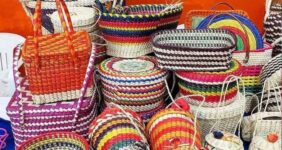 به گزارش خبر انرژی مرجان گودرزی به نقل از شهرداری رشت، این بازار ویژه به منظور حمایت از تولیدکنندگان و هنرمندان صنایع دستی گیلان؛ در پیاده راه فرهنگی شهر و در مقابل خانه صنایع دستی گیلان از روز شنبه بیستم خرداد به مدت یک هفته از ساعت ۱۰ صبح تا ۱۰ شب برگزار می‌گردد.