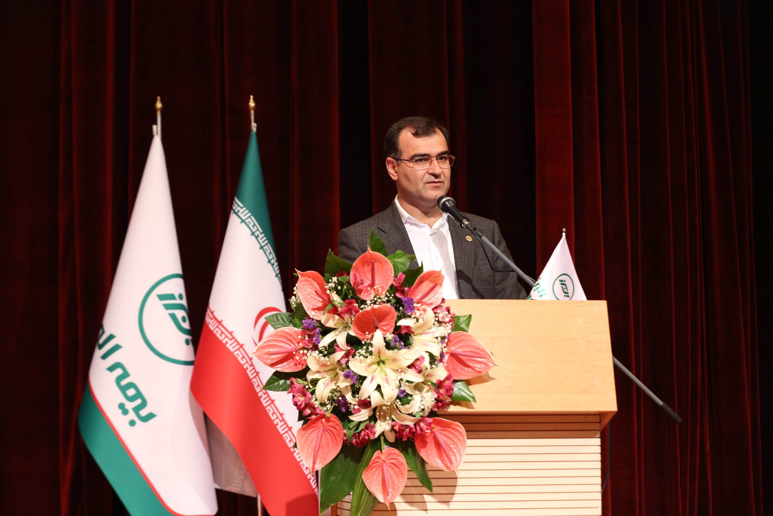 به گزارش خبر انرژی به نقل از روابط عمومی بیمه البرز، موسی رضایی با تاکید بر لزوم هوشمندسازی فرآیندهای بیمه گری گفت: بیمه البرز برند معتبر، خوشنام و معتبری است و تمایزهای زیادی به لحاظ سرمایه، دانش فنی  و استفاده از فناوری اطلاعات دارد که امید است با هوشمندسازی شرکت تا پایان سال جاری به این برتری ها افزوده شود و بیش از گذشته در صنعت بیمه کشور بدرخشد.