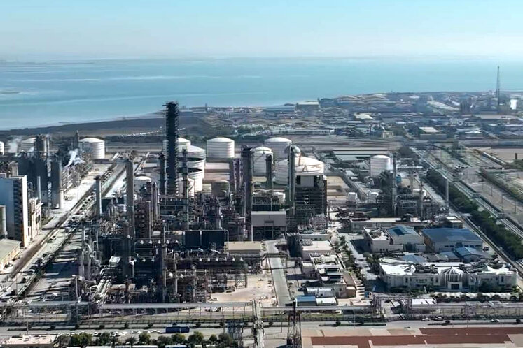 به گزارش خبرانرژی به نقل از شرکت پتروشیمی بوعلی سینا، گزارش فعالیت ماهانه «بوعلی» نشان می‌دهد مقدار فروش این پتروشیمی در دوماهه منتهی به ۳۱ اردیبهشت ۱۴۰۲ با بیش از ۲۰ درصد افزایش نسبت به مدت مشابه سال قبل به ۷۶.۴۰۳.۶۶۳ میلیون ریال رسیده است.