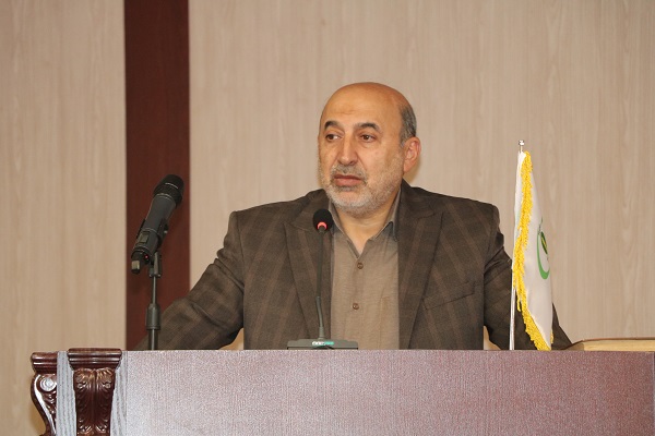 به گزارش خبر انرژی به نقل از روابط عمومی مؤسسه تحقیقات گیاه‎‌پزشکی کشور، سیدمجتبی خیام‌نکویی در گردهمایی نخبگان بخش کشاورزی و در ادامه برگزاری نخستین دوره آموزشی طرح شهید موسوی با حضور جمعی از نخبگان حوزه کشاورزی در مؤسسه تحقیقات گیاه‌پزشکی کشور، رویکرد جدید دولت مردمی و سازمان امور اداری استخدامی کشور را در خصوص جذب نخبگان در دستگاه‌های اجرایی مبارک دانست و افزود: جذب نخبگان به عنوان یکی از راه‌های کلیدی تزریق تفکر و روح جدید به دستگاه‌های دولتی خواهد بود.