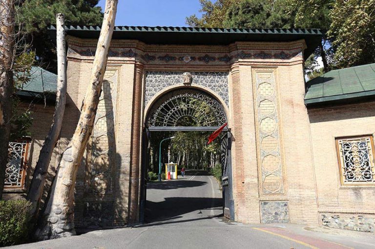 به گزارش خبر انرژی به نقل از عصر صنعت؛ حامد بنائی؛ این روزها مجموعه‌ی فرهنگی-تاریخی سعدآباد، خوش خبر است.