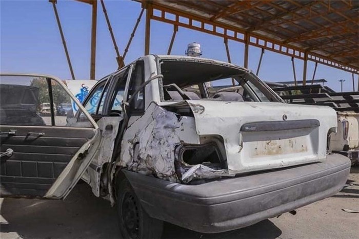 به گزارش خبر انرژی به نقل از خانه ملت، لطف اله سیاه کلی درباره افزایش قیمت خودروهای فرسوده طی هفته های گذشته، گفت: از انجاکه آیین نامه واردات خودروهای کارکرده هنوز در دولت تصویب نشده بنابراین واردات این خودروها کلید نخورده است اما این وضعیت نشان دهنده فعالیت سوداگران است.