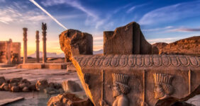 به گزارش خبرانرژی به نقل از شهر مردم؛ فاطمه مقدم: بنابر گزارش‌های درج شده در رسانه‌های استان، ۱۰۰میلیارد تومان از بودجه‌های مسئولیت اجتماعی وزارت نفت، برای ساماندهی بازار وکیل و بازارهای جانبی آن، در نظر گرفته شده است.