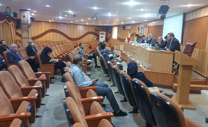 به گزارش خبر انرژی: مجمع عمومی عادی سالانه اتحادیه مرکزی نظارت و هماهنگی تعاونی‌های کشاورزی و روستایی ایران با حضور اعضا و حضور پررنگ مدیران ارشد این سازمان در مورخ شانزدهم مهرماه جاری در سالن آمفی‌تئاتر سازمان مرکزی تعاون روستایی ایران برگزار شد.