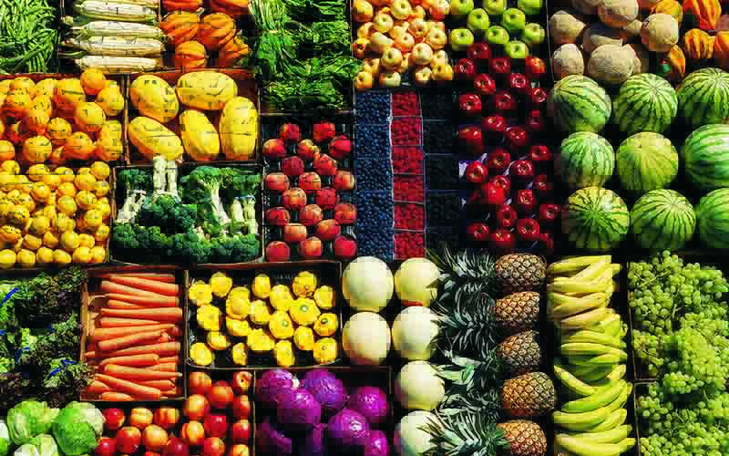 به گزارش خبر انرژی به نقل از وزارت جهاد کشاورزی، زهرا جلیلی‌مقدم در گفت‌وگویی شناسنامه کردن باغات را یکی از ضروریات در تولید محصولات باغی دانست و افزود: در حال حاضر اجباری برای شناسنامه‌دار کردن باغات وجود ندارد اما اگر این کار توسط باغداران انجام شود، در آینده مانع بزرگی از پیش روی صادرات انواع محصولات باغی برداشته می‌شود.