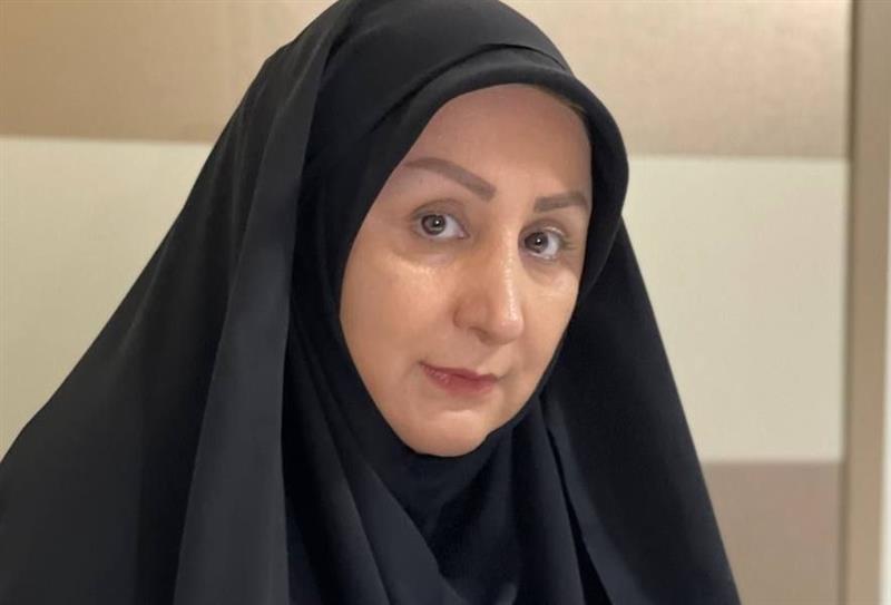 به گزارش خبر انرژی به نقل از اداره کل روابط عمومی و امور بین الملل بیمه مرکزی دکتر علی استادهاشمی، استفاده از توانمندی بانوان شاغل در صنعت بیمه را در کنار توجه به تقویت بنیان خانواده را از اهداف راهبردی خود در این صنعت اعلام کرد.