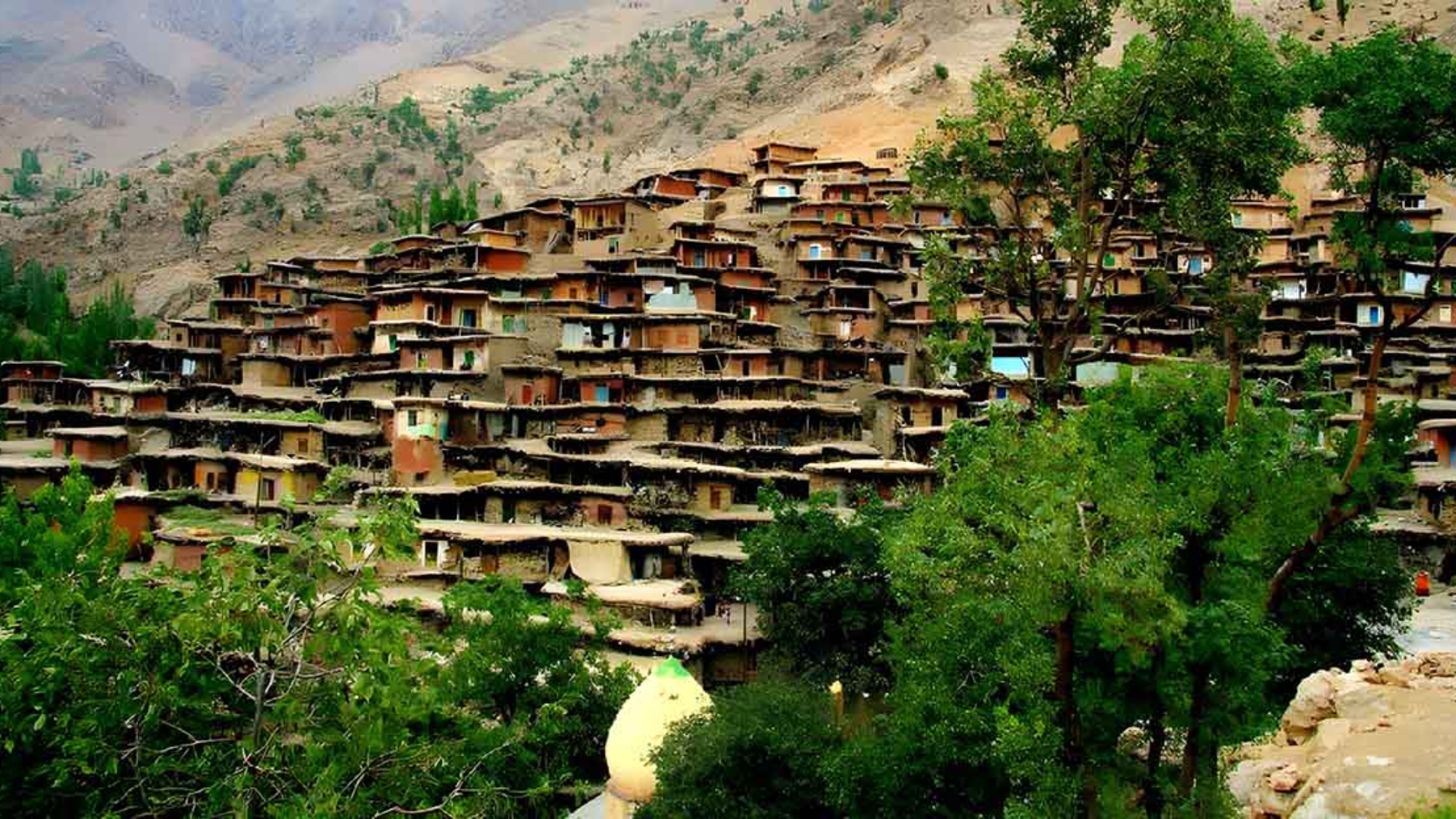 به گزارش خبرانرژی: غلامرضا صالحی در گفت‌وگو با تسنیم در خصوص افزایش سقف وام مسکن روستایی اظهار کرد: با مصوبه دولت سقف وام مسکن روستایی به ۳۵۰ میلیون تومان افزایش یافته است، البته بنیاد مسکن درخواست افزایش وام را به ۴۰۰ میلیون تومان داده بود.