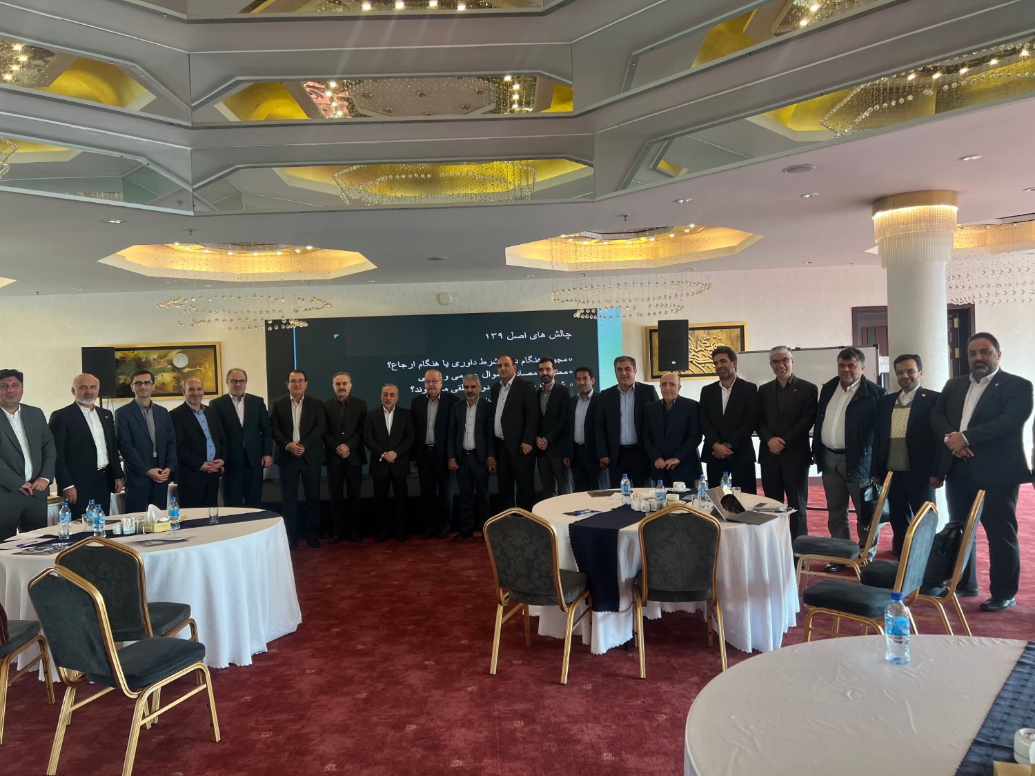 به گزارش خبرانرژی به نقل از روابط عمومی و امور بین‌الملل پتروشیمی شازند، اولین دوره آموزشی مهارت افزایی با حضور مدیران ارشد هلدینگ پتروشیمی خلیج‌فارس در چهارم آذر ۱۴۰۲ برگزار شد و قرار است این دوره‌ها  با حضور شخصیت‌های شاخص و  تراز اجرایی و علمی در موضوعات تخصصی حقوقی، مدیریتی، مالی، بانکی، ارزی ،منابع انسانی، رشد و توسعه فردی و … به صورت ماهانه به مدت یکسال برگزار شود.