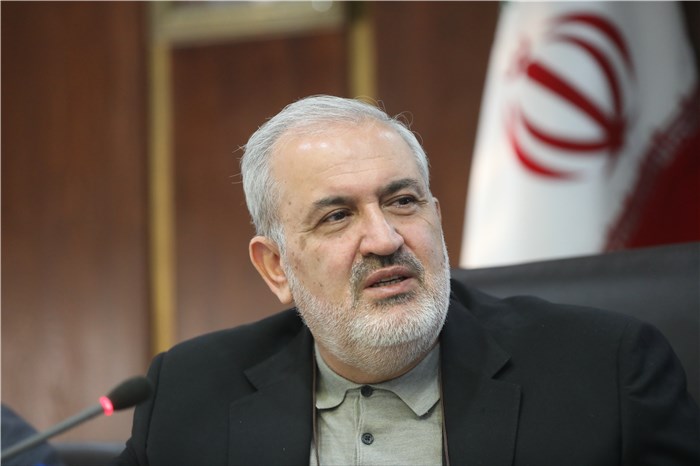 به گزارش خبر انرژی به نقل از ایرنا، عباس علی‌آبادی وزیر صنعت، معدن و تجارت روز سه شنبه درباره مذاکرات ایران و چین در حوزه صنعت خودرو گفت: چین در صنعت خودرو به پیشرفت های خوبی دست یافته و توانسته در بازارهای بین المللی نقش فعال داشته باشد.