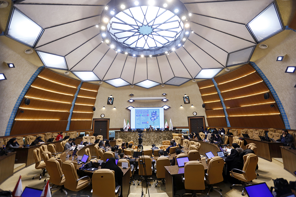 به گزارش خبرانرژی به نقل از شهر مردم: اصحاب رسانه پس از تهیه محتوا آثار خود را در بسترهای مختلف با هشتگ‌های #پیشرفت_فارس #پیشرفت_ایران و #جام_رسانه_امید منتشر می‌کنند.