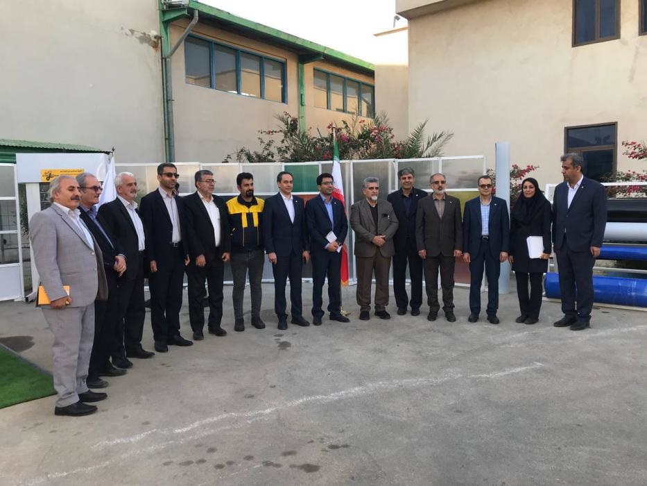 به گزارش خبر انرژی به نقل از روابط عمومی بانک صنعت و معدن، وی اظهار داشت: طبق آمار و گزارشات، وصول نقدی مطالبات ارزی در 9 ماهه نخست امسال، از رشد 134 درصدی نسبت به مدت مشابه در سال گذشته برخوردار است و این امر مرهون تلاش همکاران در کمیته وصول مطالبات معوق و دیگر بخش های مرتبط می باشد.