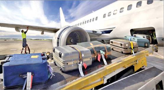 به گزارش خبر انرژی: وزیر راه و شهرسازی اوایل ماه گذشته در حاشیه آغاز عملیات اجرایی فاز دو توسعه شهر فرودگاهی امام خمینی(ره) از دو برابر شدن ناوگان هوایی کشور تا پایان سال خبر داد.