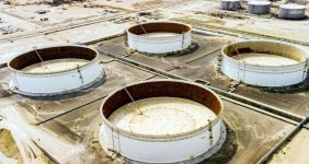 به گزارش خبر انرژی به نقل از صدا و سیما، حسین ذوالفقاری، مدیر طرح پیمانکاری گفت: برای نخستین بار در کشور از مخازن بتنی برای ذخیره‌سازی نفت خام استفاده و طراحی آن از سوی مهندسان ایرانی انجام شده است.