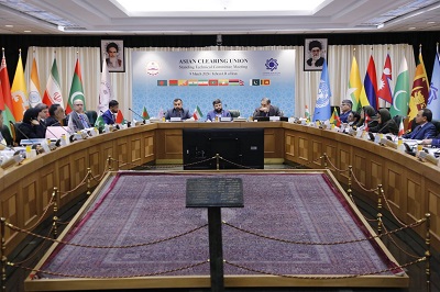 به گزارش خبر انرژی به نقل از روابط عمومی بانک مرکزی، محسن کریمی، معاون روابط بین ­الملل بانک مرکزی در این نشست با بیان اینکه براساس مصوبه اجلاس پنجاه­ و­یکم تهران کمیته «آی ­تی» موضوع پول­های دیجیتال بانک­ های مرکزی به­ صورت برون­ مرزی و چند جانبه بررسی می شود و ایران پیگیری آن را به عهده دارد.