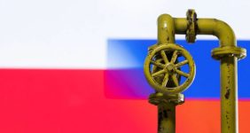 به گزارش خبرانرژی به نقل از خبرگزاری رویترز، محاسبات این خبرگزاری نشان داد روسیه توانسته است به‌سرعت بعضی پالایشگاه‌های نفتی کلیدی خود را که هدف حمله پهپادهای اوکراینی قرار گرفت تعمیر کند و توان بهره‌گیری از ظرفیت پالایشی را افزایش دهد.