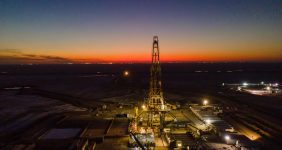 به گزارش خبرانرژی، عبدالمهدی مجتهدی در گفت‌وگو با شانا، با اشاره به موفقیت‌های این شرکت در دو سال گذشته بیان کرد: پیش از این، از میان هشت دستگاه حفاری تحت مالکیت این شرکت، فقط پنج دستگاه فعال بود و از سه دستگاه دیگر به‌عنوان قطعات یدکی استفاده می‌شد، اما در دو سال گذشته موفق شدیم این سه دکل را تجهیز و قرارداد کاری برای آن‌ها امضا کنیم.