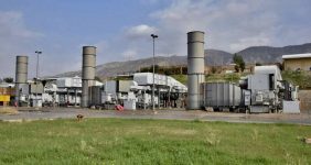 به گزارش خبرانرژی به‌نقل از شرکت ملی گاز ایران، روح‌الله نوریان با اشاره به اینکه رعایت الزام‌های محیط‌زیستی و جبران آلایندگی‌ها از سوی صنایع اجتناب‌ناپذیر است، گفت: این پالایشگاه برای مقابله با آلودگی‌های زیست‌محیطی تجهیزاتی همچون پودر، پد، بوم جاذب مواد هیدروکربنی و… تهیه کرده است.