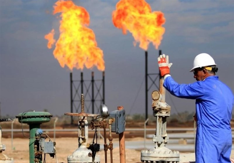 به گزارش خبرانرژی به نقل از تسنیم، در دولت مردمی شهید جمهور اقدامات ارزنده‌ای باتکیه‌بر توان و دانش متخصصان داخلی در حوزه ساخت و بهره‌برداری از پالایشگاه‌ها انجام شده است و هرگز رشد و توسعه را متکی به مذاکرات برجام و رفع تحریم‌های بین‌المللی ندانسته و با اتکا به شرکت‌های دانش‌بنیان داخلی و دیپلماسی فعالانه در حوزه انرژی اتفاقات بزرگی را در حوزه صادرات نفت و گاز و توسعه پالایشگاه‌ها رقم زد.