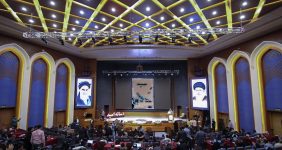 به گزارش خبرانرژی به نقل از شهر مردم: الهام فیروزی| بحثی قابل تامل که در آن بهره‌گیری از دانش و خرد نیز بسیار اهمیت دارد، آنچه که به طور قطع یکی از شاخص‌های تاثیرگذار برای دستیابی به آن، همیاری و همکاری رسانه‌های جمعی است در این موضوع نیز به روز آمدی شیوه‌ها و روش‌های اصولی سهم بزرگی در کار آمدسازی این توصیه مهم رهبر فرزانه انقلاب خواهد داشت.