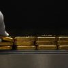 به گزارش خبرانرژی به نقل از ایسنا، بهای هر اونس طلا با ۰.۲ درصد افزایش به ۲۳۲۷ دلار و ۱۱ سنت رسید. قیمت طلای آمریکا با ۰.۲ درصد افزایش به ۲۳۳۶ دلار و ۲۰ سنت رسید.