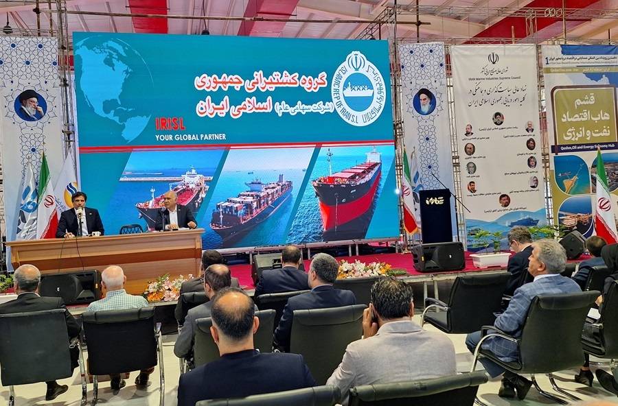 به گزارش خبرانرژی، صبح روز چهارشنبه ۲۶ اردیبهشت ۱۴۰۳ در حاشیه نخستین رویداد همتایابی اقتصاد دریامحور ایران، پنل کشتیرانی و حمل‌ونقل ترکیبی با سخنرانی معاون توسعه بازار گروه کشتیرانی جمهوری اسلامی ایران و با حضور رئیس دبیرخانه شورای عالی صنایع دریایی برگزار شد.