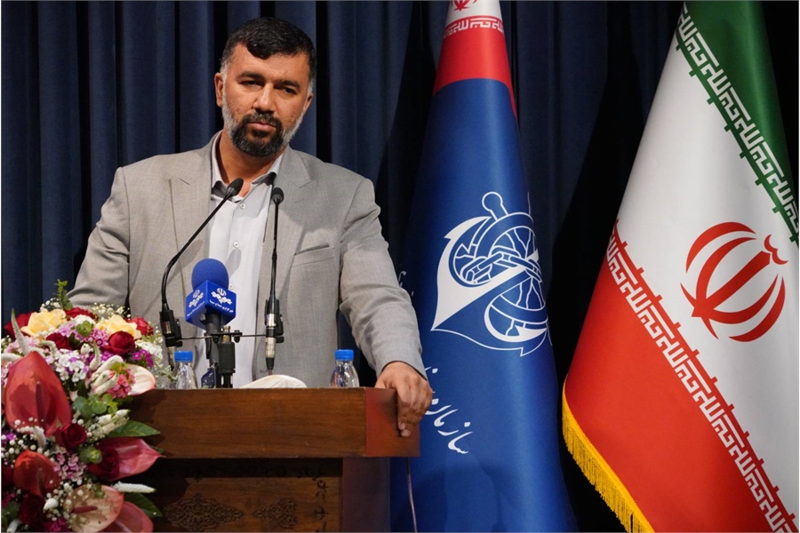 به گزارش خبرانرژی به نقل از بندر و دریا، دبیر شورای عالی صنایع دریایی  در نشست ویژه اعضای شورای مدیران ارگان‌های دریایی کشور که با حضور برخی مسئولان و مقامات کشوری ذی‌ربط در محل سازمان بنادر و دریانوردی برگزار شد، اظهار داشت: «تحقق توسعه دریامحور نیازمند توجه به زیست‌بوم‌ها، شکل‌گیری زنجیره ارزش و ایجاد کسب‌وکار هستیم و اگر این اتفاق رخ ندهد و از فعالیت‌های پروژه‌ای فاصله‌ نگیریم، نمی‌توانیم در مسیر تحقق سیاست‌های کلی توسعه دریامحور موفق باشیم.»