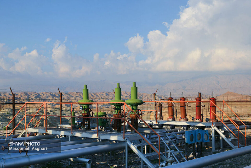 به گزارش خبرانرژی به‌نقل از شرکت بهره‌برداری نفت و گاز گچساران، غلامرضا کمالی در بازدید از تأسیسات این شرکت در منطقه بی‌بی حکیمه با تبریک عید قربان و قدردانی از کارکنان جهادی صنعت نفت بیان کرد: اتکا به مدیریت جهادی، اعتقاد به اصل «ما می‌توانیم»، بهره‌مندی از ظرفیت‌های فراوان کشور، به‌کارگیری مدیران جهادی و انقلابی، استفاده از ظرفیت‌های بخش خصوصی و سازندگان داخلی و حمایت از دانش‌بنیان‌ها، فروش نفت خام و میعانات گازی که به‌لحاظ تحریم‌های ظالمانه به‌شدت کاهش یافته بود، نویدبخش روزهای بهتری است.