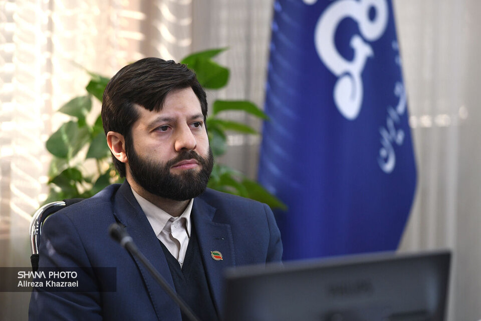 به گزارش خبرانرزی به‌نقل از شرکت ملی گاز ایران، میرسامان پیشوایی، در نشست کمیسیون بهره‌وری شرکت ملی گاز ایران که با حضور مجید چگنی، مدیرعامل شرکت ملی گاز ایران و جمعی از مدیران ارشد صنعت نفت در ساختمان ستاد شرکت ملی گاز ایران برگزار شد، بیان کرد: بهره‌وری نیاز مبرم کشور برای تداوم رشد اقتصادی است، از این رو می‌توان گفت در شرایط کنونی، برای افزایش رشد اقتصادی و پایدار بودن آن، بهره‌وری انتخاب نیست، بلکه یک الزام است.