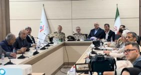 به گزاش خبر انرژی و به نقل از حاشیه سود، سرتیپ دوم فولادی، رییس سازمان حفظ آثار و نشر ارزشهای دفاع مقدس به نقش سربازان در دوران دفاع مقدس پرداخت و به سهم خواهی نکردن این عزیزان بعد از جنگ اشاره کرد.