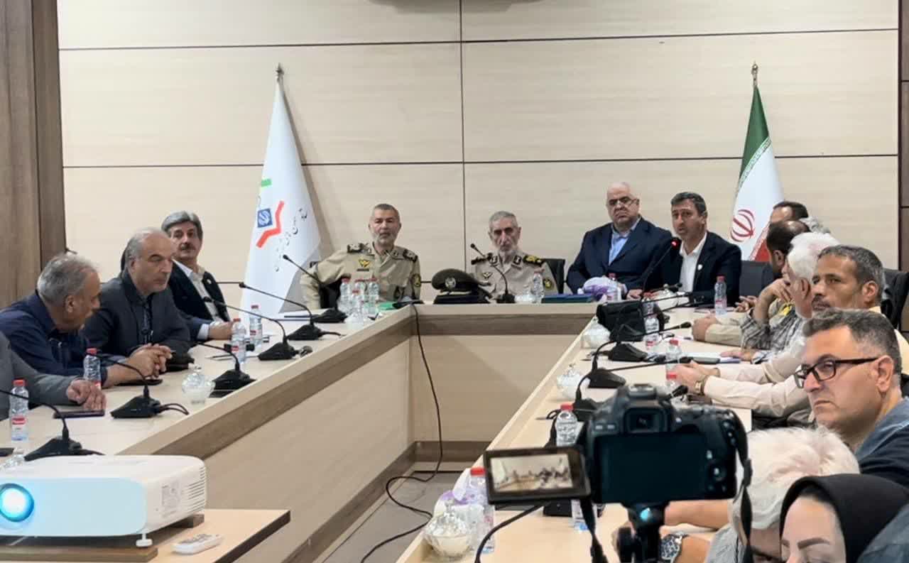 به گزاش خبر انرژی و به نقل از حاشیه سود، سرتیپ دوم فولادی، رییس سازمان حفظ آثار و نشر ارزشهای دفاع مقدس به نقش سربازان در دوران دفاع مقدس پرداخت و به سهم خواهی نکردن این عزیزان بعد از جنگ اشاره کرد.