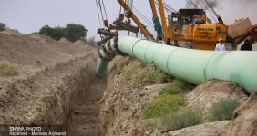 به گزارش خبرانرژی به نقل از شانا، احمد فعله‌گری درباره اهمیت گسترش شبکه‌های گازرسانی گفت: با نگاه کنجکاوانه و دقیق به وضع جغرافیایی استان کردستان، سختی گسترش شبکه‌های گازرسانی در این استان برای همگان نمایان می‌شود و گاهی برای عبور از بافت‌های سنگی یا رودخانه‌ها، ماه‌ها وقت صرف شده است.