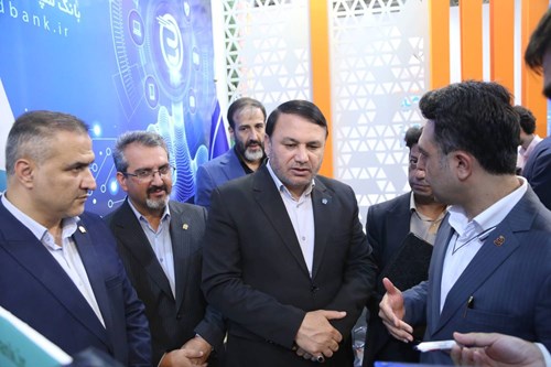 به گزارش خبرانرژی به نقل از بانک سپه، دکتر آیت‌اله ابراهیمی در این بازدید که با همراهی دکتر حسینی قائم‌مقام مدیر‌عامل و عضو هیئت مدیره  و سایر مدیران ارشد بانک صورت گرفت، ضمن حضور در غرفه شرکت امید‌بوم از نزدیک در جریان آخرین محصولات و دستاوردهای شرکت‌های گروه فناوری اطلاعات بهپویان هوشمند امید و شرکت نوآوران بوم گستر امید(امیدبوم) قرار گرفت.