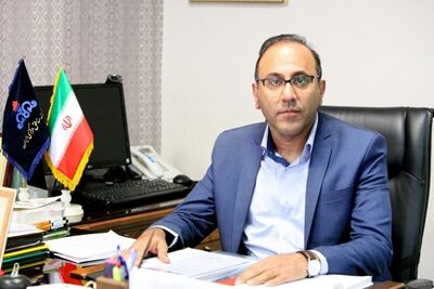 به گزارش خبرانرژی: مالک قنواتی در گفت‌وگو با شانا ضمن قدردانی از انتخاب رئیس‌جمهوری در معرفی کابینه پیشنهادی دولت چهاردهم به ویژه کاندیدای پیشنهادی وزارت نفت،  بیان کرد: بی‌شک انتخاب «محسن پاک‌نژاد» با دقت و حساسیت بیشتری از سوی رئیس‌جمهوری انجام گرفته است؛ به این دلیل که کاندیدای معرفی‌شده، فردی مستقل و جامع‌الاطراف با مجموعه متعدد و متنوعی از ویژگی‌ها و توانمندی‌ها در سطوح بالا بوده که توانسته شاخص‌های مهم و کلیدی مدنظر رئیس‌جمهوری را برآورده کند. در واقع کمترین ریسک را در انتخاب وزیر پیشنهادی نفت داشته است.