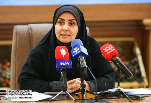 به گزارش خبرانرژی به نقل از  وزارت راه و شهرسازی، انجمن بنادر ایران با انتشار بیانیه‌ای ضمن تقدیر از رئیس دولت چهاردهم به دلیل انتخاب فرزانه صادق مالواجرد به عنوان وزیر پیشنهادی راه و شهرسازی، حمایت قاطع خود را از صادق مالواجرد با داشتن شناخت کامل از وزارت راه و شهرسازی اعلام کرد.