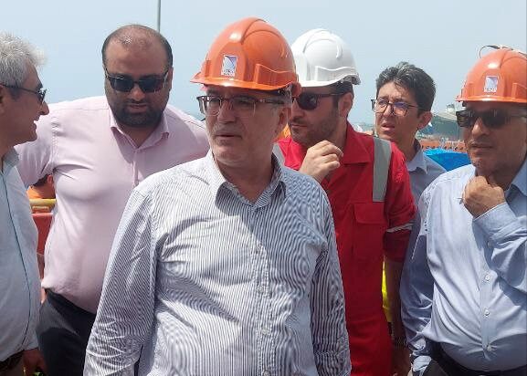 به گزارش خبرانرژی به‌نقل از شرکت نفت و گاز پارس، محمدحسین متجلی، مدیرعامل این شرکت و هیئت همراه در بازدید از یارد صنعتی ایزوایکو در جریان تازه‌ترین وضع پیشرفت پروژه‌های این شرکت در مجتمع کشتی‌سازی و صنایع فراساحل ایران قرار گرفتند.