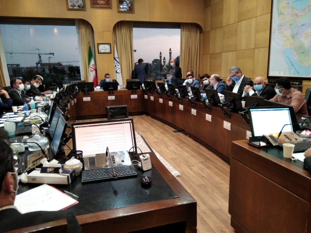 اراده کمیسیون صنایع مجلس مبتنی بر حمایت از صنعت پتروشیمی است