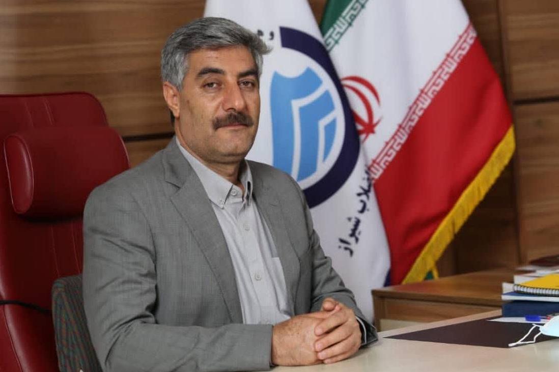 به گزارش خبرانرژی به نقل از  شهر مردم: فاطمه مقدم| تداوم خشکسالی‌های چند سال گذشته و کمبود آب در برخی از مناطق شیراز لزوم تامین آب مورد نیاز شهروندان به ویژه در مناطق شمال غرب را ضروری کرد و پیرو این نیاز چندین حلقه چاه آب شرب در نقاط ‏مختلف شهر حفر شد تا نویدی برای تامین آب شرب دراین مناطق باشد.